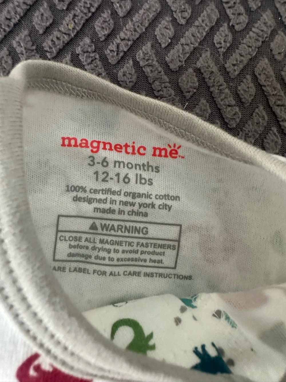 Magnetic Me white footed